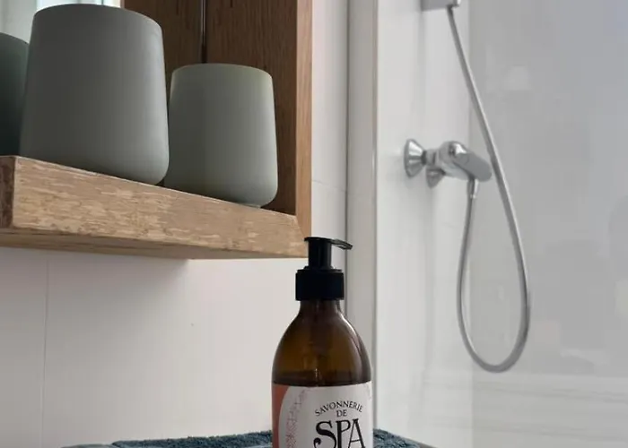 Lola Des Sources Apartamento